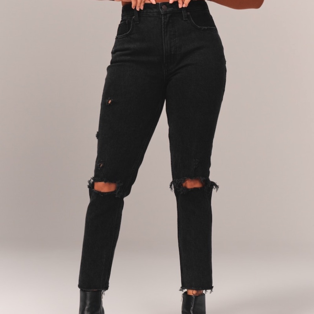 COPY - Curve Love high rise mom jean